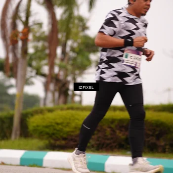 Runner Photo 7536320