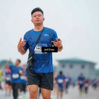 Runner Photo 7536327
