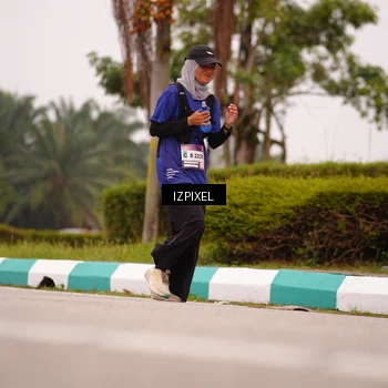 Runner Photo 7536349