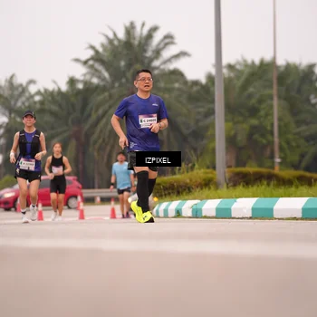 Runner Photo 7536353