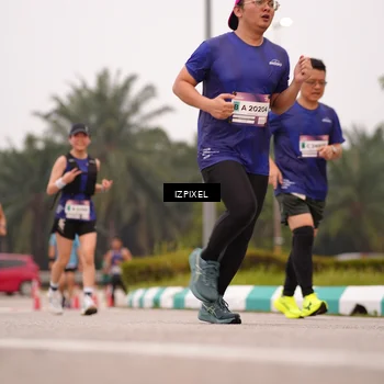 Runner Photo 7536363
