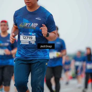 Runner Photo 7536387