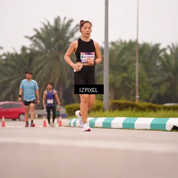 Runner Photo 7536389