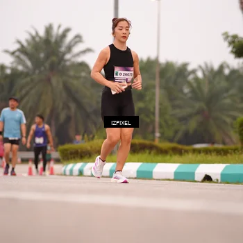 Runner Photo 7536393