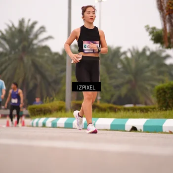 Runner Photo 7536396