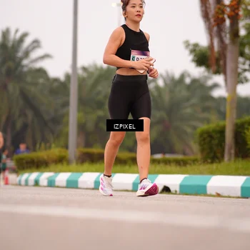 Runner Photo 7536399