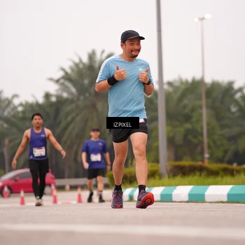 Runner Photo 7536408