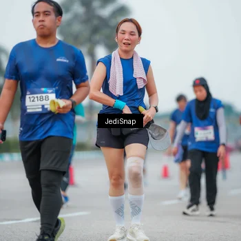 Runner Photo 7536412