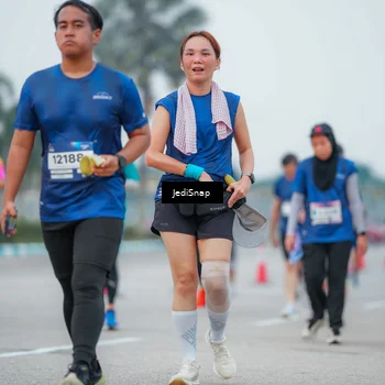 Runner Photo 7536413