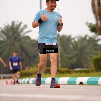 Runner Photo 7536417