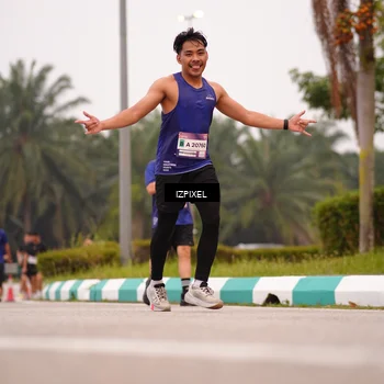 Runner Photo 7536438