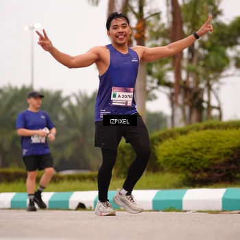 Runner Photo 7536445