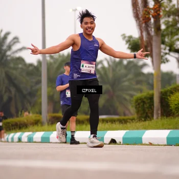 Runner Photo 7536446