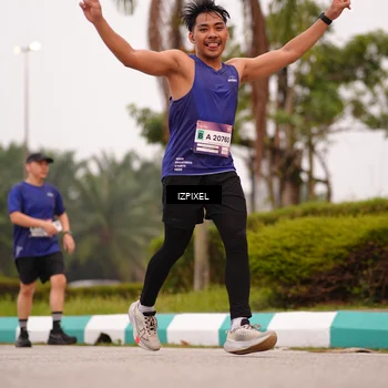 Runner Photo 7536447