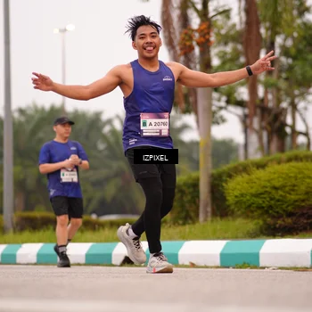Runner Photo 7536448