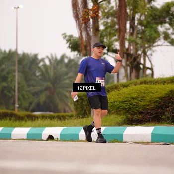 Runner Photo 7536458