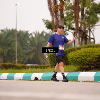 Runner Photo 7536459
