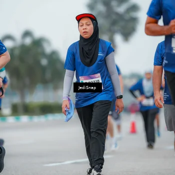 Runner Photo 7536465