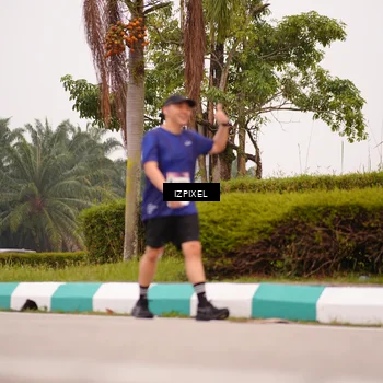 Runner Photo 7536469