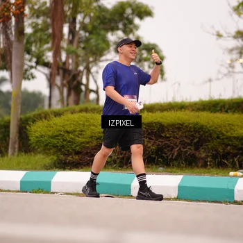 Runner Photo 7536471