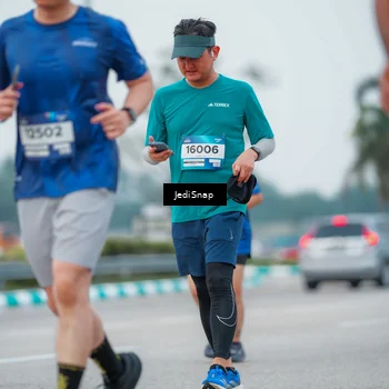 Runner Photo 7536475