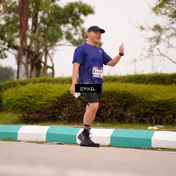 Runner Photo 7536477