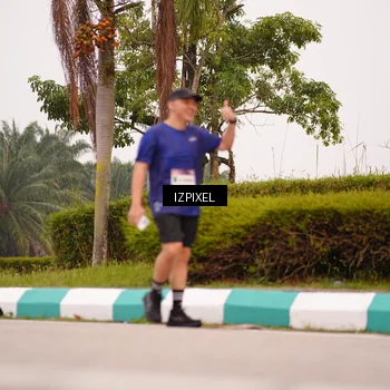 Runner Photo 7536479
