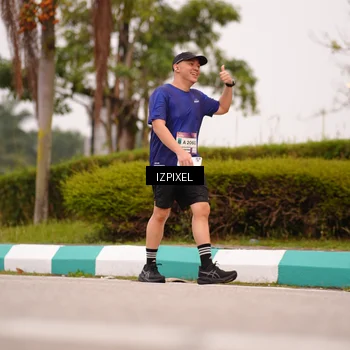 Runner Photo 7536480