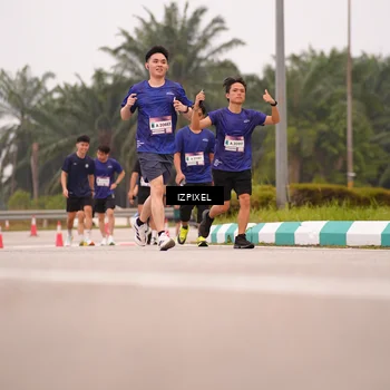 Runner Photo 7536487
