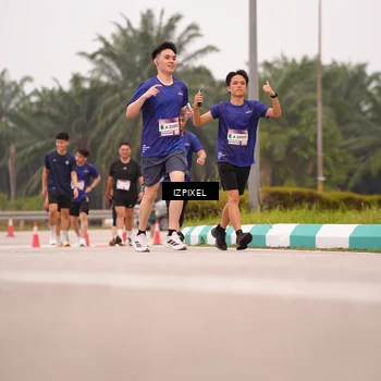 Runner Photo 7536488
