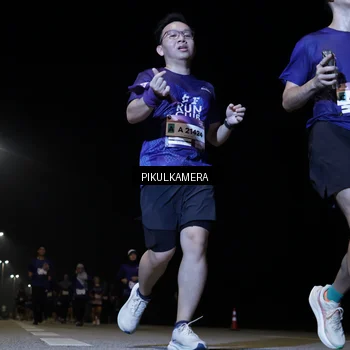 Runner Photo 7536510
