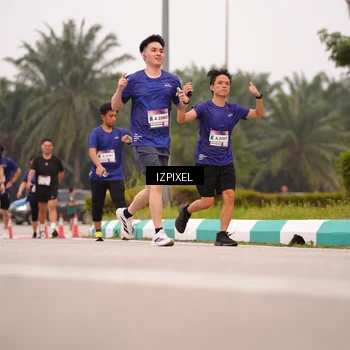 Runner Photo 7536514