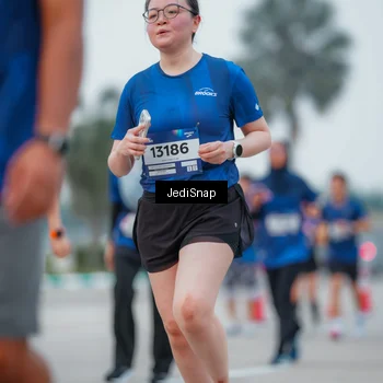 Runner Photo 7536516