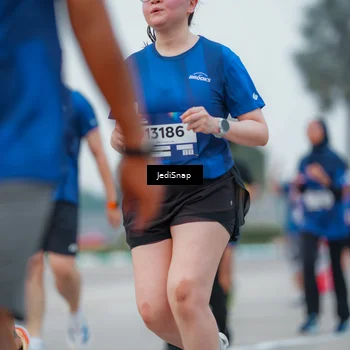Runner Photo 7536517