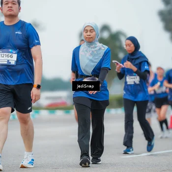 Runner Photo 7536519