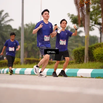 Runner Photo 7536527