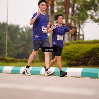 Runner Photo 7536528
