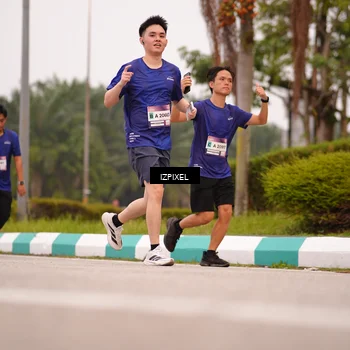 Runner Photo 7536529