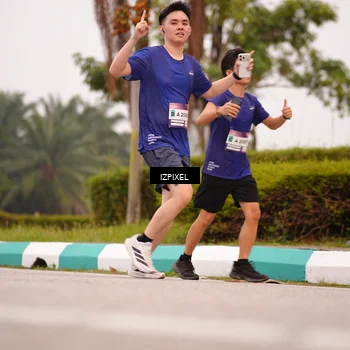 Runner Photo 7536533