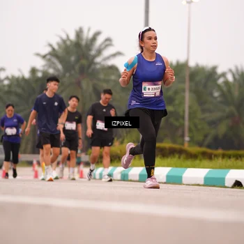 Runner Photo 7536540