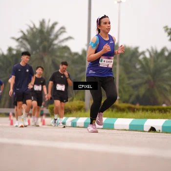 Runner Photo 7536543