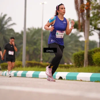 Runner Photo 7536545
