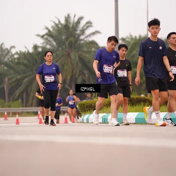 Runner Photo 7536562