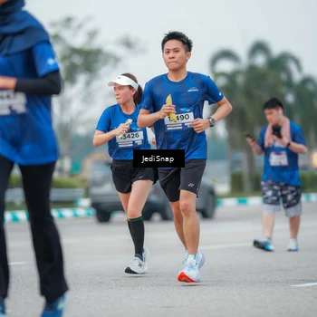 Runner Photo 7536566