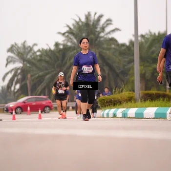 Runner Photo 7536569