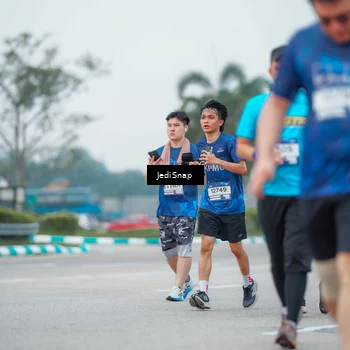 Runner Photo 7536574