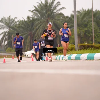 Runner Photo 7536579