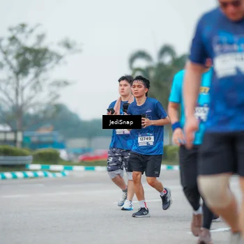 Runner Photo 7536584
