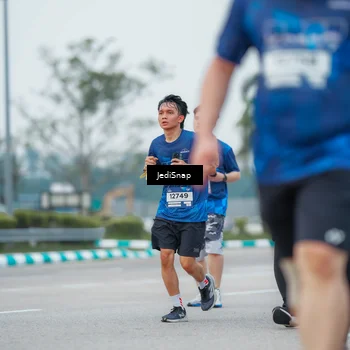 Runner Photo 7536589