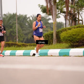 Runner Photo 7536593